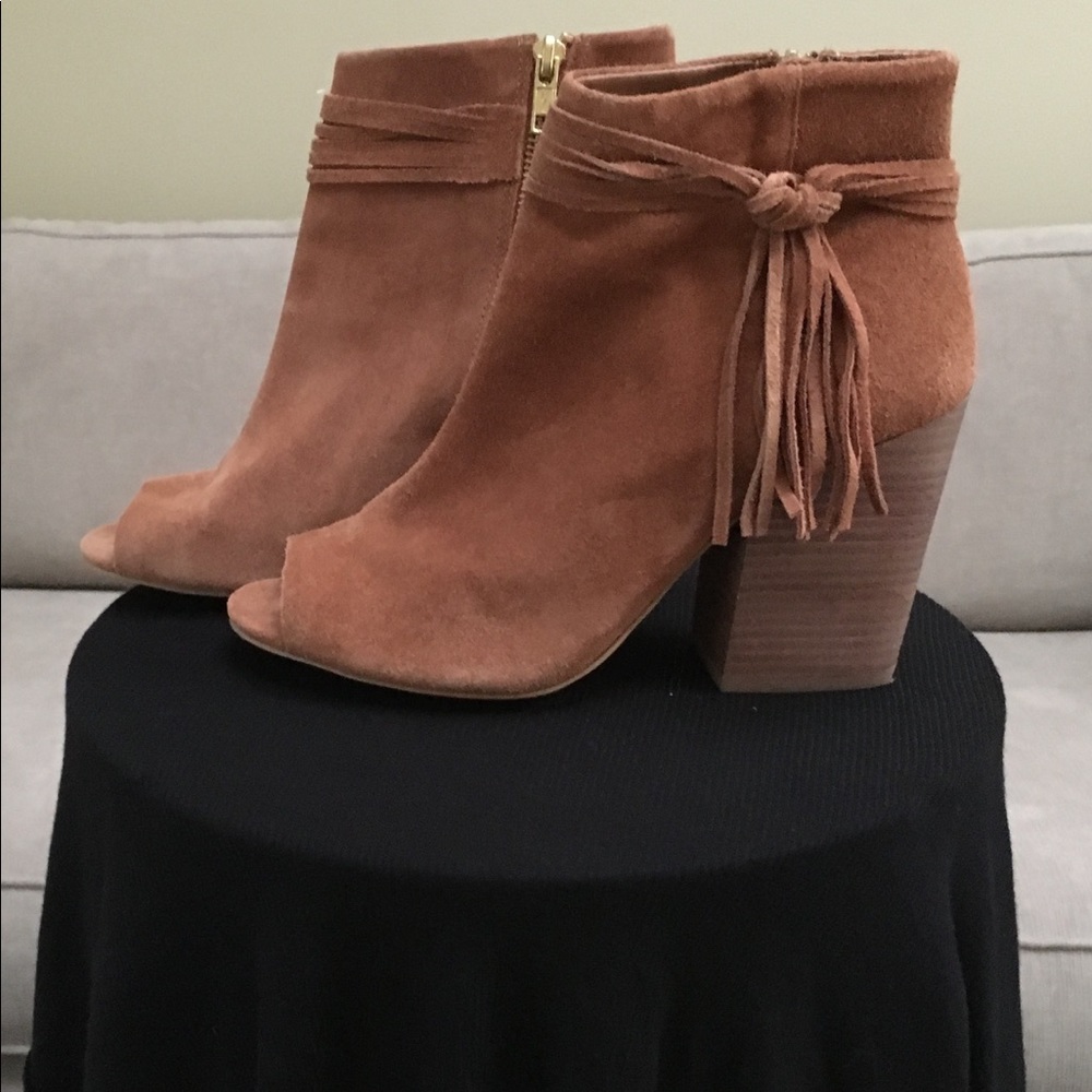 Steve Madden peep toe booties